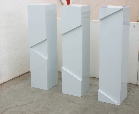 Mark Verstockt, Drie zuilen, 110 x 26 x 26 cm, 1976, 038b